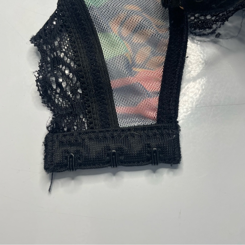 Floral Mesh Bralette 1XL PRELOVED - Picture 5 of 6